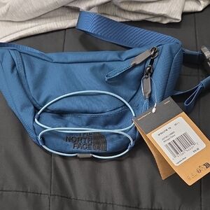 The North Face Men's Blue Belt Bag
